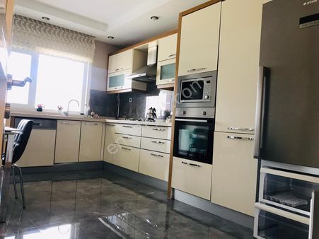 Grenn Garden Sitesi Bakımlı Tadilatlı Temiz Satılık 3+1 Daire