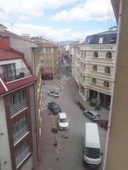 As Emlak'tan Espark Karşı Sokağı Asansörsüz Kombili Satılık 3+1