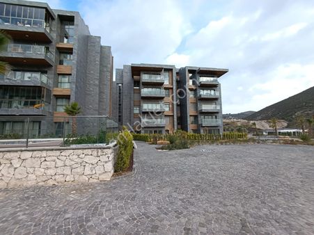 Kuşadası Ege Mahallesi Sosyal Donatılı Lüx Dairelerimiz Kaçırmayın