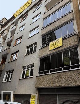 Riva Gymdn Meydanda Asansörlü D.gazlı Masrafsız Daireler