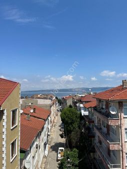 Kocaeli Karamürsel 4 Temmuz'da Deniz Manzaralı 2+1 Satılık Çatı Dubleks Daire