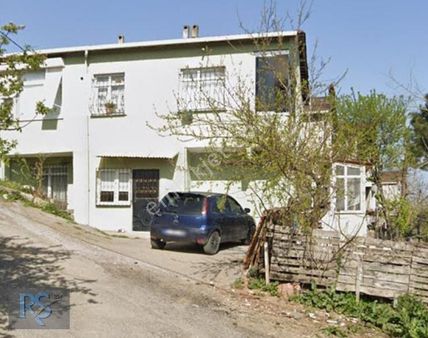 İstanbul Ümraniye De Satılık Müstakil Ev Ve Arsası