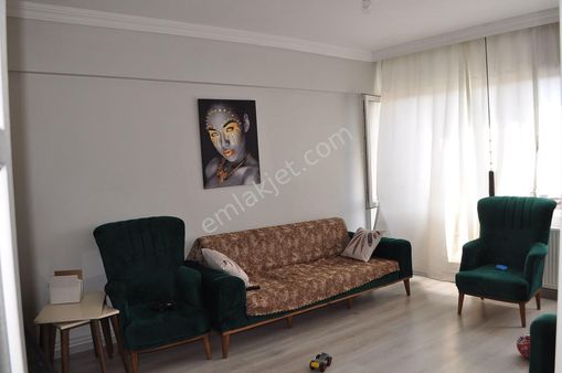 Akhisar Belediye Arkası Satılık Daire (emin'den)