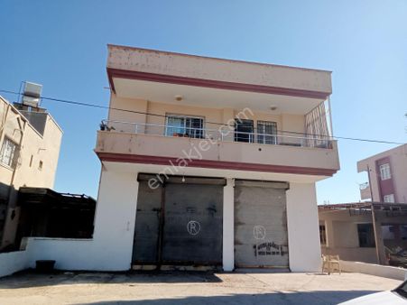 Karaağaç Cumhuriyet Mahallesi Arsuz Yolu Üzerinde İki Katlı Satılık Bina