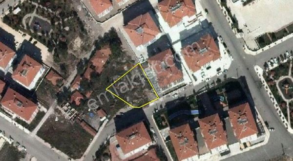 Güvenay - Çorum Doğa Koleji Civarında Satılık Hisse