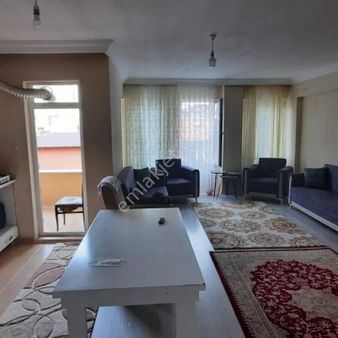 Edremit Cumhuriyet Mahallesinde 3+1 Satılık Daire