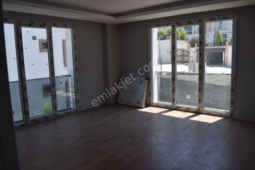 Büyükçekmece Cumhuriyet Mah Ultra Lüks Sıfır 2+1 Satılık Daire