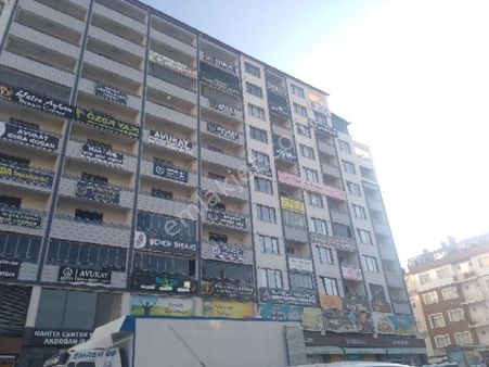 Eski Terminal Caddesi'nde Satılık Ofis