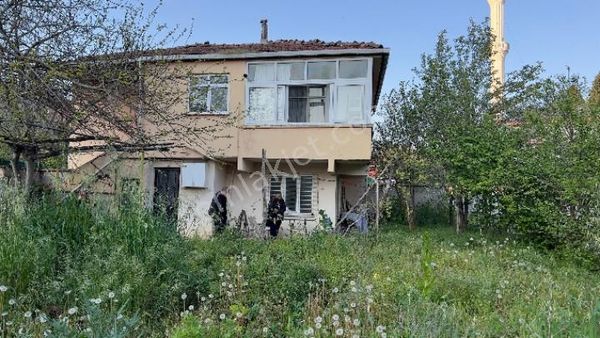 Satılık Beykoz Tokatkoyunde İki Katlı Müstakil Bina