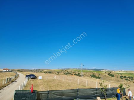 Akyurt Kavaklı Teberik'te 400 M2 Ana Cadde Dibi Uygun Bahçe