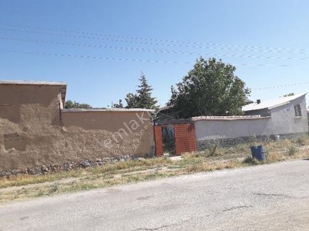 Konya Sarayönü Mah.631 M2.arsa İçınde Satılık Müstakıl Bahçeli Ev
