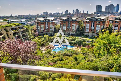 Ulus Platin Sitesi'nde 200m2 Kullanımlı Önü Açık İyi Konumlu Daire