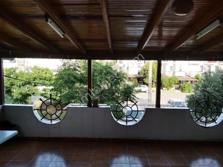 Foça Paza Emlak'tan Merkezde 3+1 Satılık Dubleks