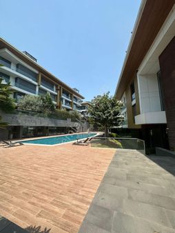 İstinye Panavıa'da 1+1 Boğaz Manzaralı Boş Satılık Daire Güncel