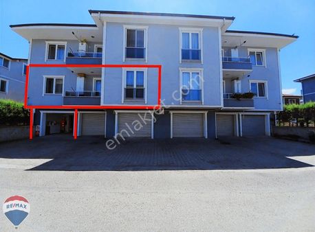 Remax Mavi-vatan Mh Santaş Salihkent 2 De Garaj+kilerli 2+1daire