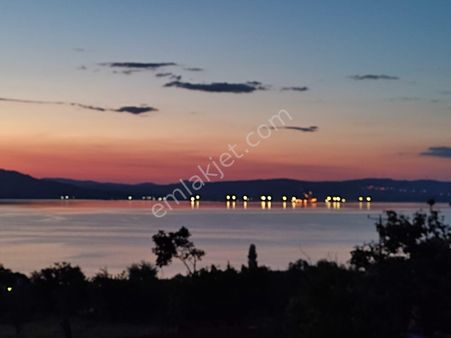 Çanakkale Lapseki Satılık Boğaz Ve Köprü Manzaralı Villa