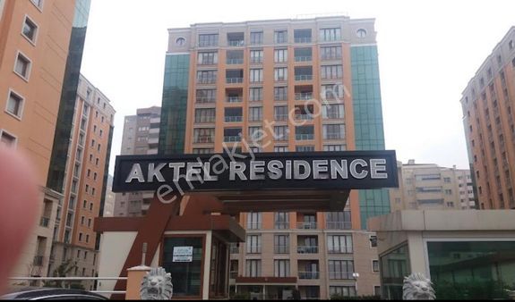 Beylikdüzü Aktel Residence'da 1+1 Lüks Ara Kat Satılık Daire