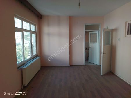 Amasya Merkez Kocacık Çarşısı'nda Satılık 2+1