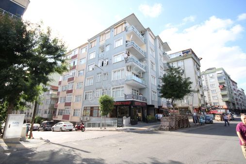 Old City'den Yayla U.hasan Caddesi Üzeri Bodrum Kat Full Lüx Eşyalrı İle Satılık 1+1 60m2