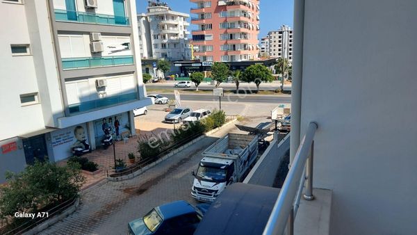 Anamur Sağlık Mahallesi Yücelen Petrol Karşısı Ana Yola Sıfır 3+1 1. Kat Daire