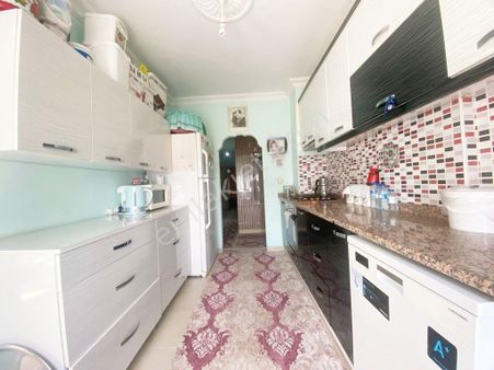 Varsak Karşıyakada Önü Açık Arakat Kullanışlı 3+1