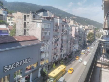 Bursa Osmangazi Altıparmak Da Altıparmak Cad Cepheli3+1arakat Asansörlü Ova Manzaralı Satılık Daire