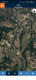 Bursa İznik Göllüce Mah Sandık Tarla