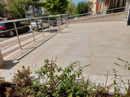 Bahabey Caddesi Üzeri Yeşilfırın Civarı 80m2 Satılık Dükkan