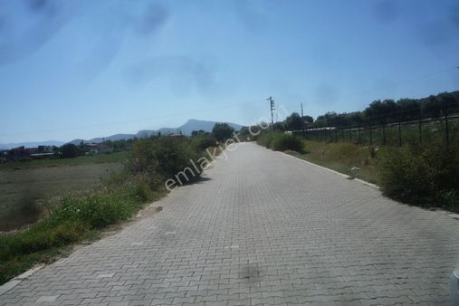 İzmir Torbalı Gold Emlaktan Satılık Tarla..