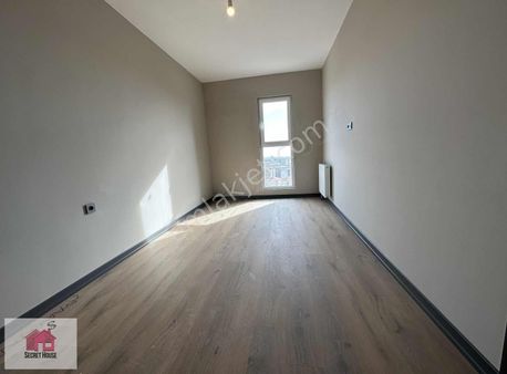 Secret House'dan Ödül İstanbul Evlerinde Manzaralı 1+1 Boş Daire