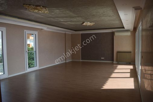 Büyükçekmece Atatürk Mah De Ultra Lüks Merkezi Geniş Deniz Manzaralı 3+1 Satılık Daire