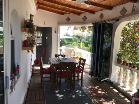 Alanya Türkler Mahallesinde Satılık 3+1 Villa