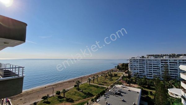 Vegadan Menderes Mah.denize Sıfır Havuzlu Site İçi Satılık 4+1 Daire