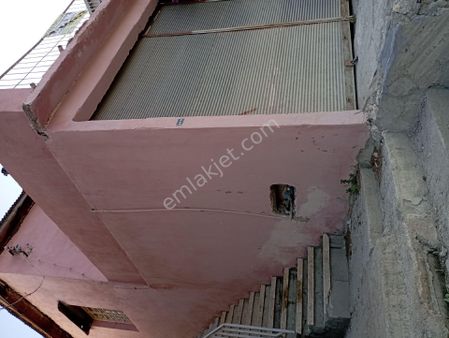 Müstakil 2+1 Ev Altı Dükkan Mini Bahçeli Satılık Limonlu Mah Erdemli