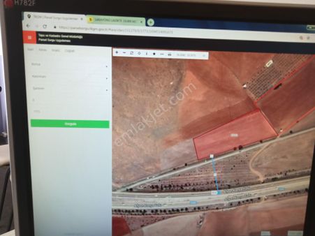 Afyon Yoluna Yakın Yatırımlık Tarla