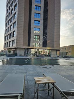 İzmir Bornova Deniz Manzaralı Havuzlu Eşyalı Lüks Satılık Rezidans Daire