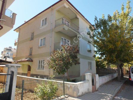 Karaman Alacasuluk Mahallesi 3 Katlı Satılık Müstakil Ev