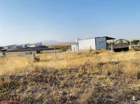 Meram Bayat Mahallesi Hatunsaray Yoluna Cephe 500 Metre Bahçe!