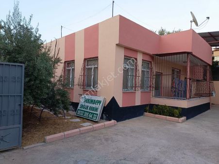 Dumlu Pınarda Tek Katlı Mükemmel Müstakil Bahçeli Ev