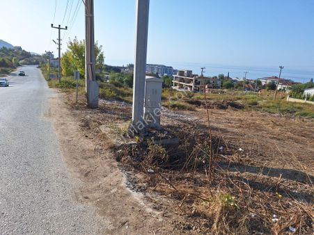 Yalova Çınarcık'ta Satılık Konut+ Ticari İmarlı Arsa