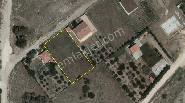 Güvenay - Çorum Buhara 5.cadde Arkası 1 Dönüm Villa Arsası