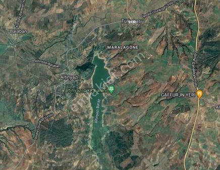 Uzunköprü Türkobasında Altınyazı Barajına Yakın Köy Evi