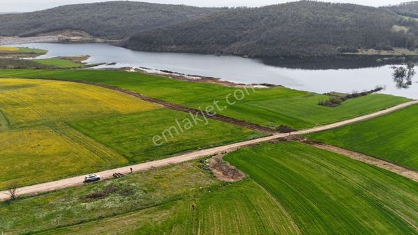 Gölet Manzaralı Arazi