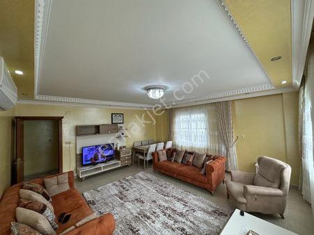 Fuat Morel'de 3+1 Satılık 2 Kat'lı Bina ❗️