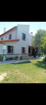 Bahçeli Koruköy De Denize 175 Mesafe De Envayi Çeşit Meyva Ağaçlı Villa