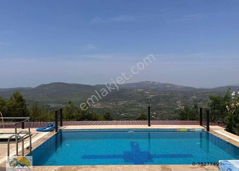 Kuşadası Kirazlı Köyünde En Üst Rakımda Çiftlik Ve Bungalowlar