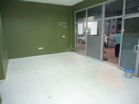 Krc'den Tokilerde 60m2 Kullanışlı Kiralık Dükkan