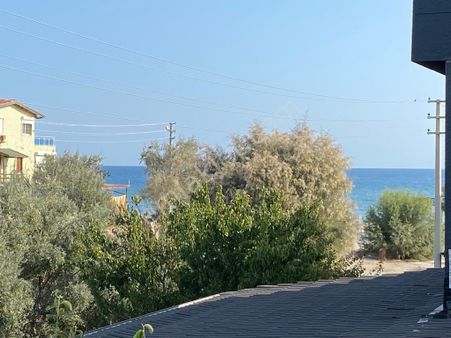 Koyuncu Group Tan Ürkmezde Denize Nazır Satılık Villa