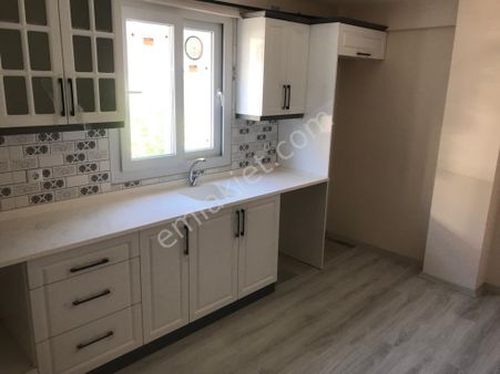 Akhisar Efem Gayrimenkulden Efendi Mahallesinde Satılık Sıfır Daireler!!