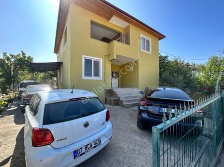 Korkuteli Bozova'da Eşyalı 240 M² 5+1 Dubleks Müstakil Ev